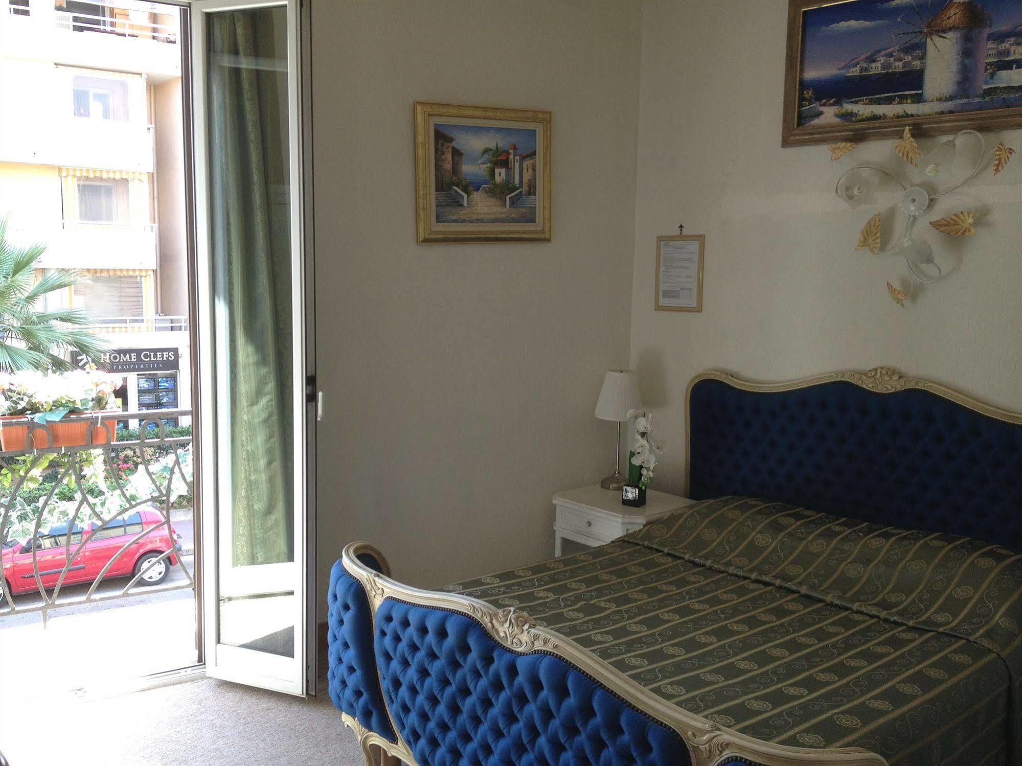 Hotel Neptune Кан Екстериор снимка