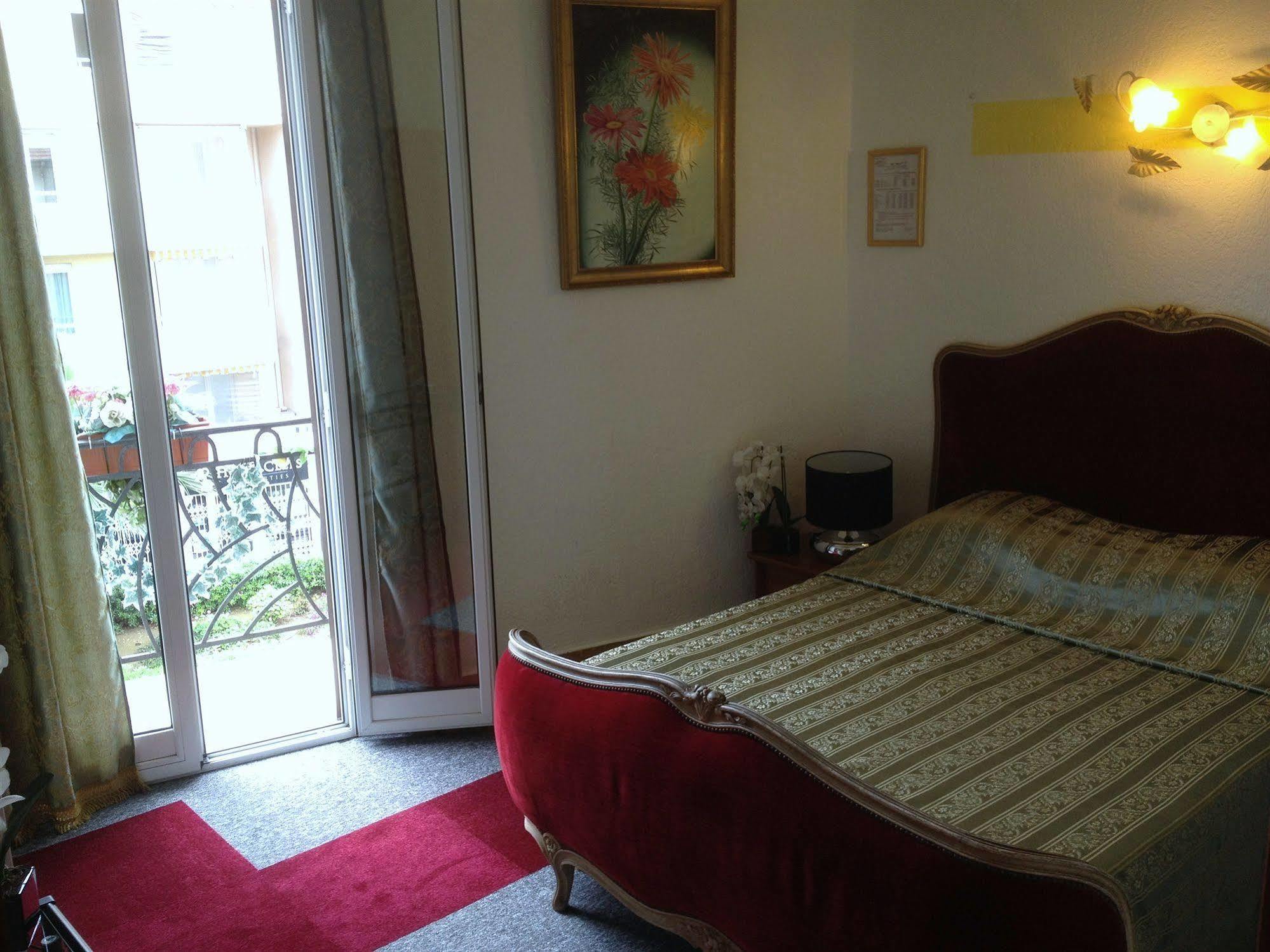 Hotel Neptune Кан Екстериор снимка